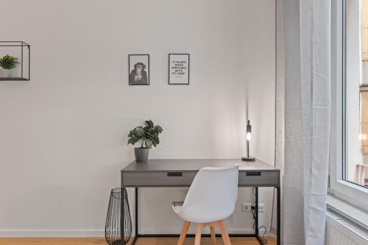 Appartement Das Crazy Monkey Loft Mit 100Qm & Summerlounge à Stuttgart Extérieur photo